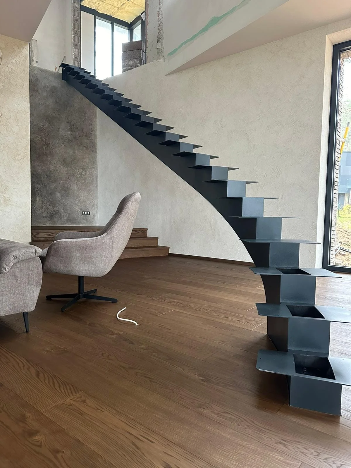 tērauda kāpņu rāmis